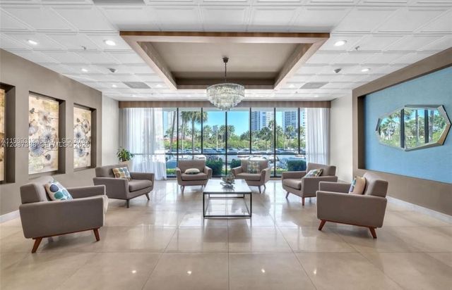 3701 N Country Club Drive 1807, Aventura, FL 33180