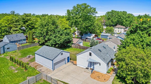 3372 Texas Avenue S, Saint Louis Park, MN 55426