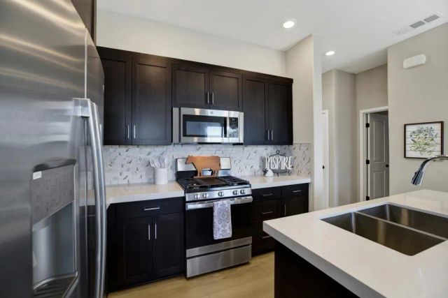 1220 Sunrise View 101, San Marcos, CA 92078