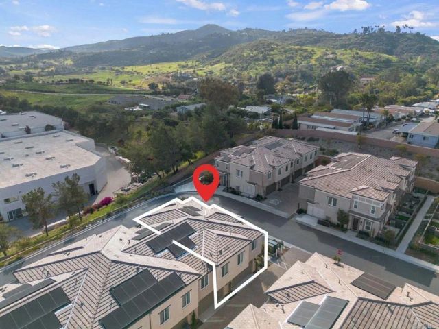 1220 Sunrise View 101, San Marcos, CA 92078