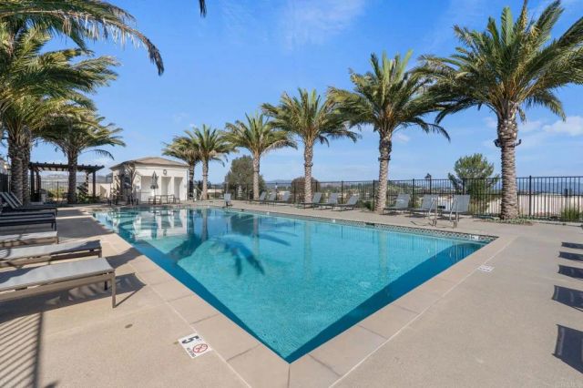 1220 Sunrise View 101, San Marcos, CA 92078