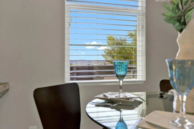 1220 Sunrise View 101, San Marcos, CA 92078