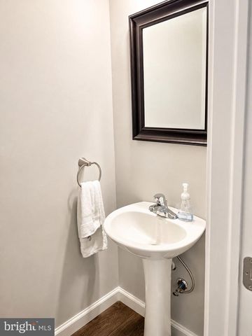 4223 PERCY AVE, Chambersburg, PA 17202