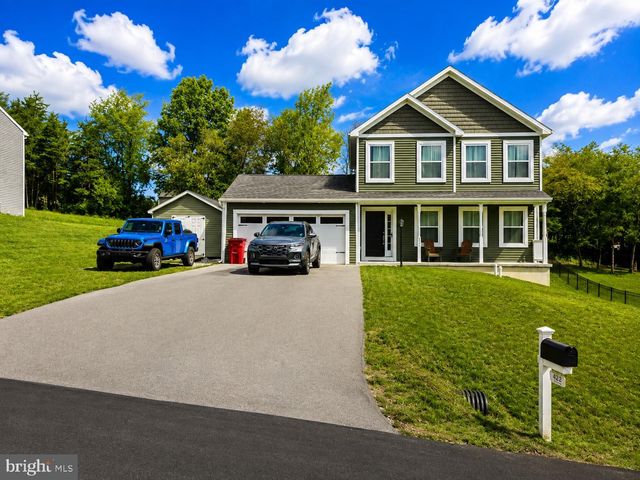 4223 PERCY AVE, Chambersburg, PA 17202