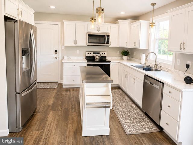 4223 PERCY AVE, Chambersburg, PA 17202