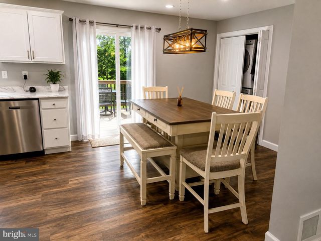 4223 PERCY AVE, Chambersburg, PA 17202