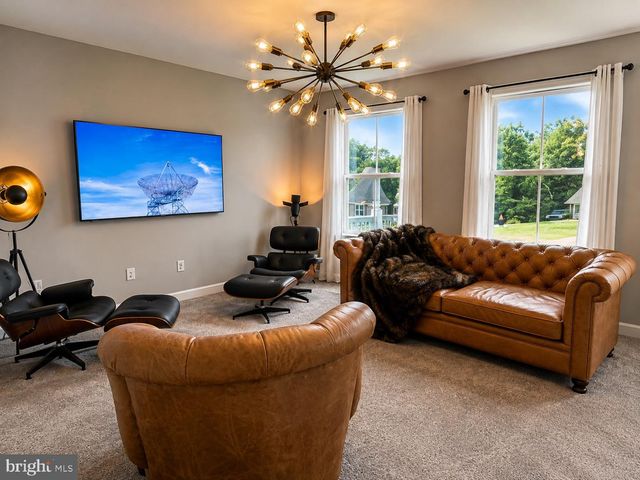 4223 PERCY AVE, Chambersburg, PA 17202
