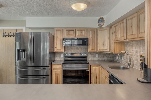 3025 CHINOOK DRIVE, Fairbanks, AK 99709