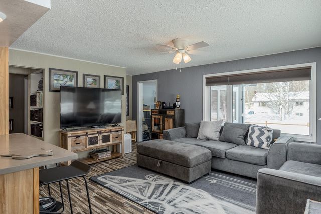 3025 CHINOOK DRIVE, Fairbanks, AK 99709
