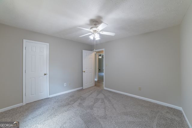 136 Creek Side Drive, Mcdonough, GA 30252