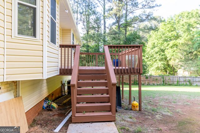 136 Creek Side Drive, Mcdonough, GA 30252