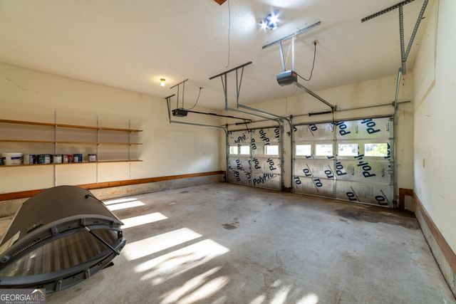 136 Creek Side Drive, Mcdonough, GA 30252
