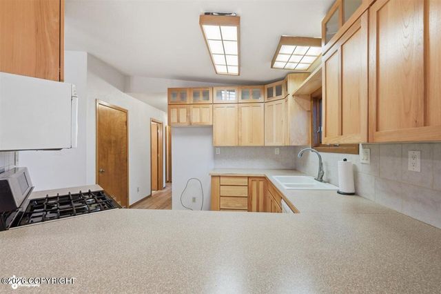 961 W Gail Drive, Wasilla, AK 99654