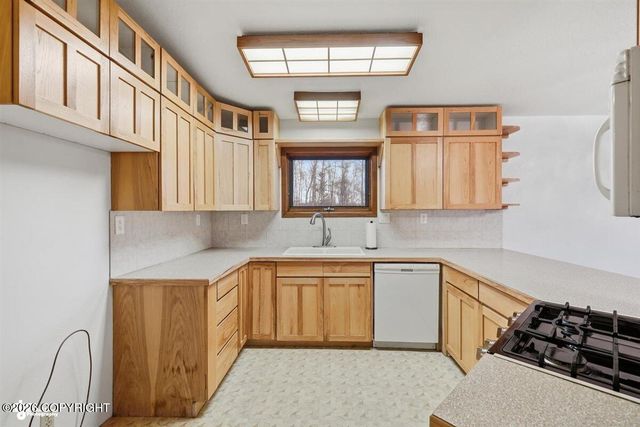 961 W Gail Drive, Wasilla, AK 99654