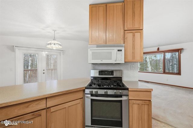 961 W Gail Drive, Wasilla, AK 99654