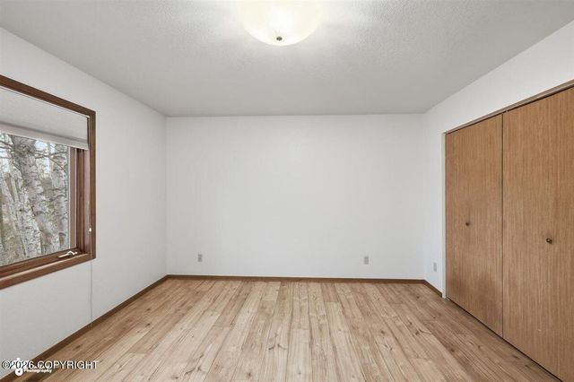 961 W Gail Drive, Wasilla, AK 99654