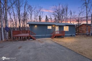 961 W Gail Drive, Wasilla, AK 99654