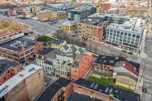 207 Kemp Alley, Cincinnati, OH 45202