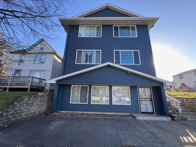 1024 Ross Avenue, Saint Paul, MN 55106