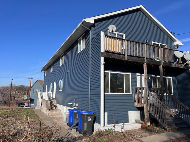 1024 Ross Avenue, Saint Paul, MN 55106