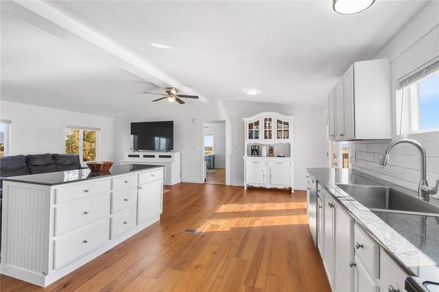 6155 W Lonnie Lane, Golden Valley, AZ 86413