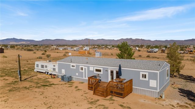 6155 W Lonnie Lane, Golden Valley, AZ 86413