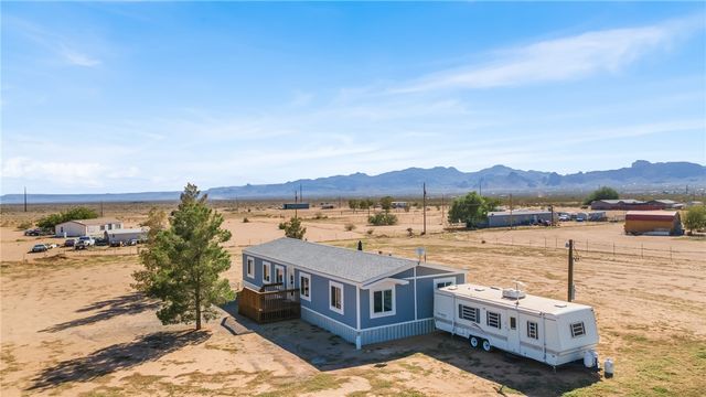 6155 W Lonnie Lane, Golden Valley, AZ 86413