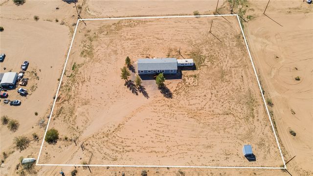 6155 W Lonnie Lane, Golden Valley, AZ 86413