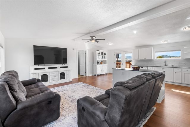 6155 W Lonnie Lane, Golden Valley, AZ 86413