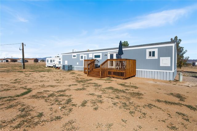 6155 W Lonnie Lane, Golden Valley, AZ 86413