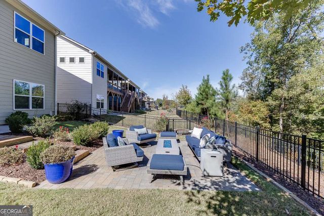 5188 Watchmans Cove, Gainesville, GA 30504