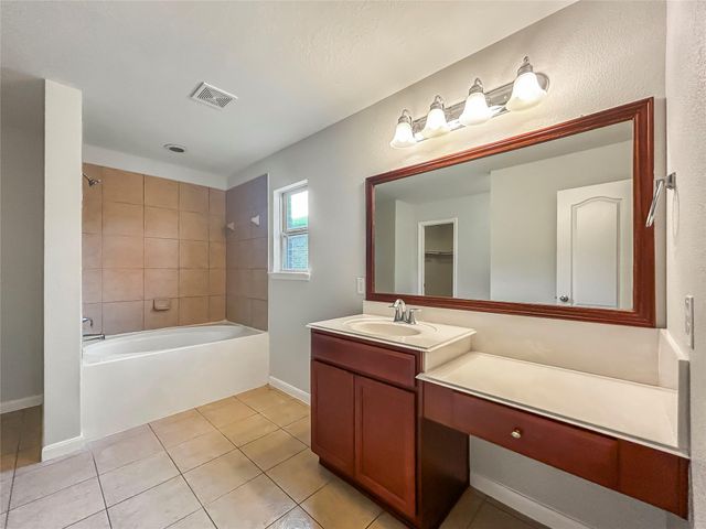 2760 Rio Bella Court, League City, TX 77573