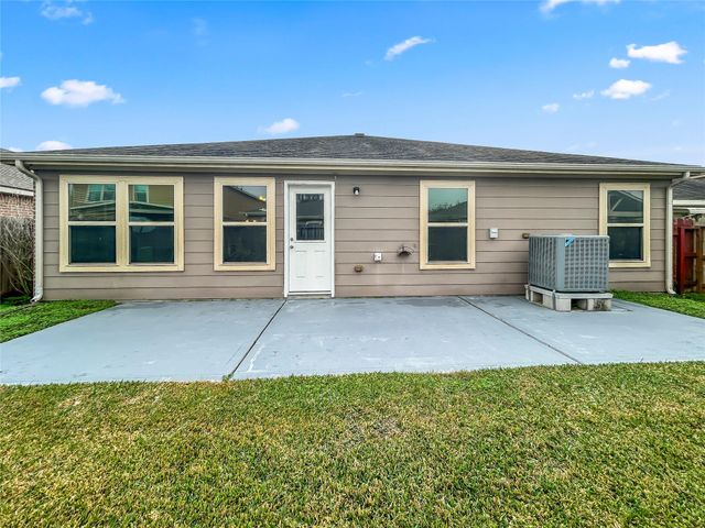 2760 Rio Bella Court, League City, TX 77573