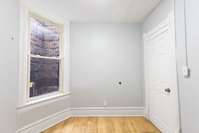 1913 S Troy Street, Chicago, IL 60623