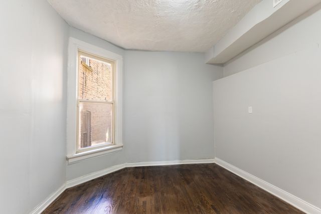 1913 S Troy Street, Chicago, IL 60623
