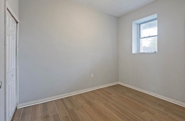 1913 S Troy Street, Chicago, IL 60623