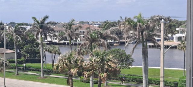 2565 S Ocean Boulevard 201n, Highland Beach, FL 33487