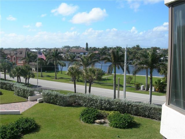 2565 S Ocean Boulevard 201n, Highland Beach, FL 33487