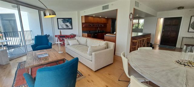 2565 S Ocean Boulevard 201n, Highland Beach, FL 33487
