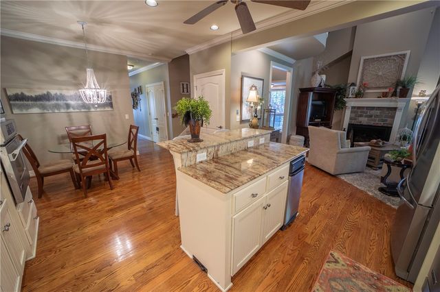 2403 NW Trinity Way, Bentonville, AR 72712