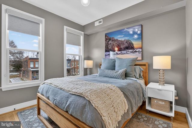 1305 D ST SE, Washington, DC 20003