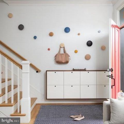 1305 D ST SE, Washington, DC 20003