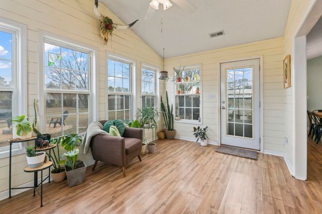 109 Adrianna Circle, Conway, SC 29526