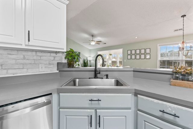 109 Adrianna Circle, Conway, SC 29526