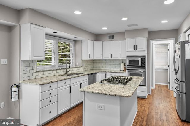 228 QUAKERBRIDGE CT, Moorestown, NJ 08057
