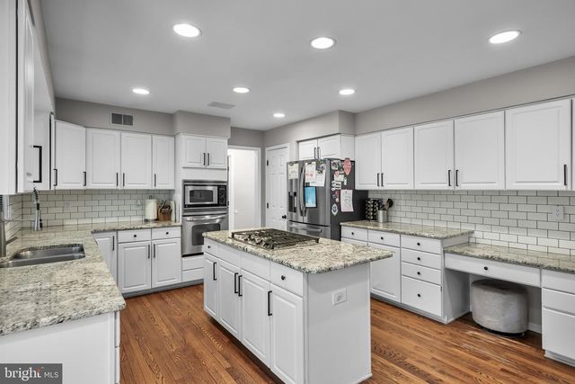 228 QUAKERBRIDGE CT, Moorestown, NJ 08057