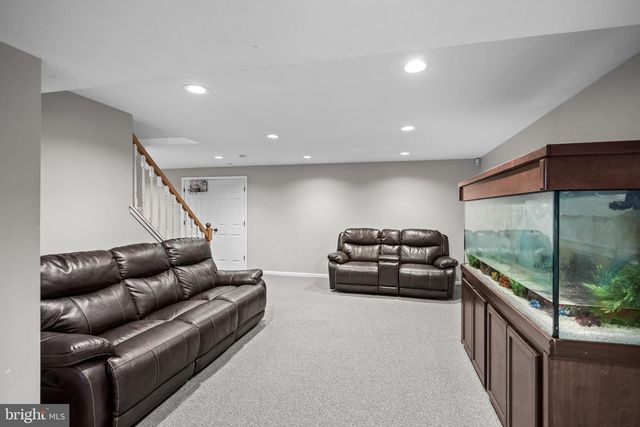 228 QUAKERBRIDGE CT, Moorestown, NJ 08057