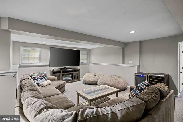 228 QUAKERBRIDGE CT, Moorestown, NJ 08057