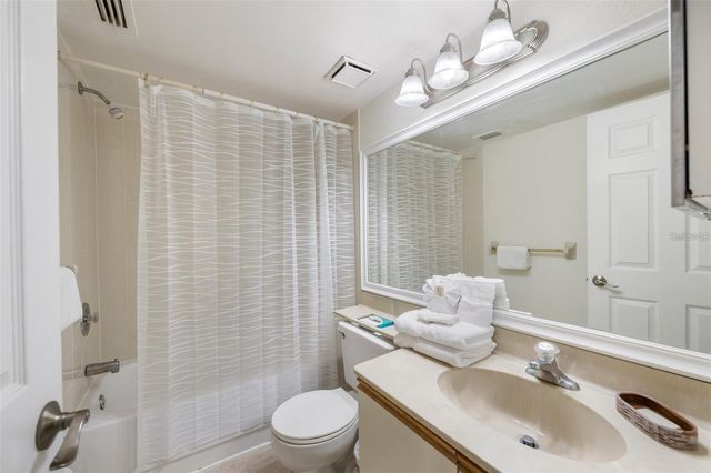 4450 47TH AVENUE W 101, Bradenton, FL 34210