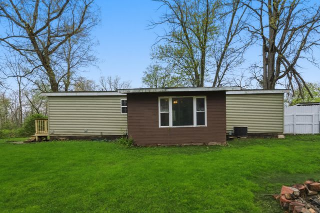 17333 N 700 W, Hebron, IN 46341